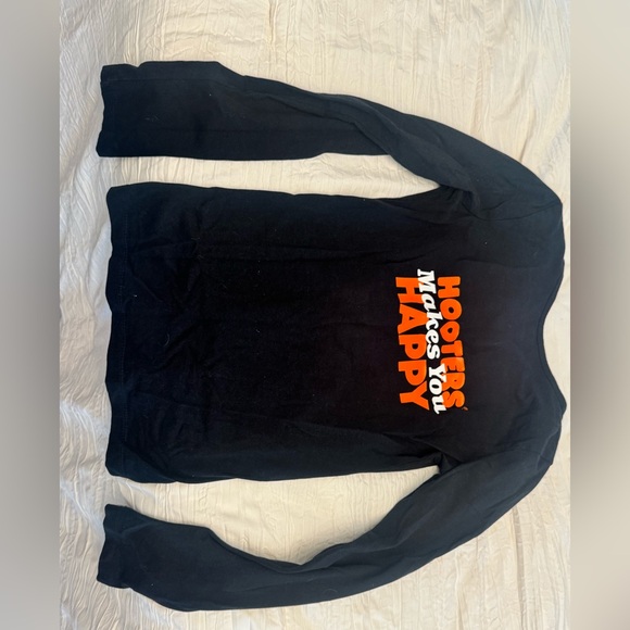 Hooters Black Tank Top - Picture 3 of 3